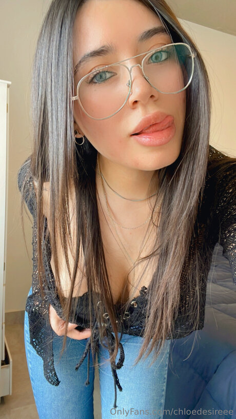 Chloedesireee porn star galleries