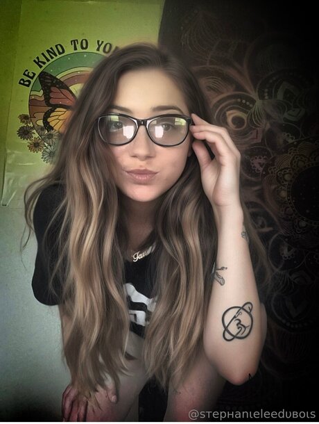 Stephanieleedubois erotic pornstar pics