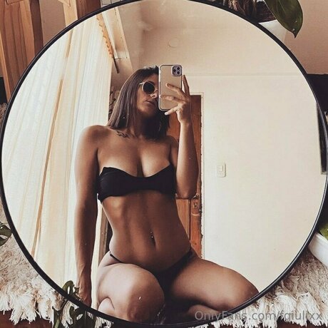 Fgiulixx star adult image