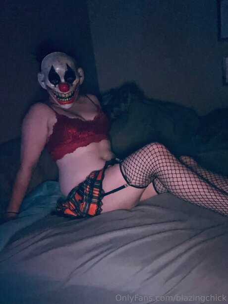 Blazingchick hot model image