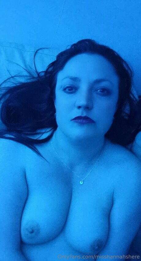 Misshannahshere nudes model pictures