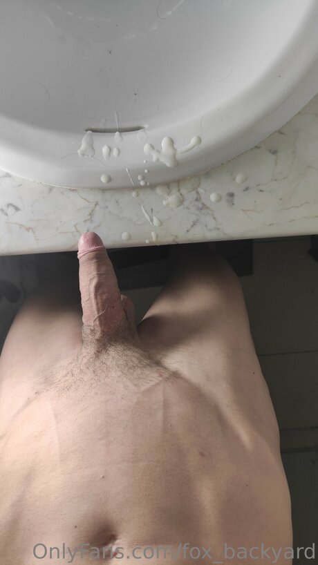 Fox Backyard star porn pics