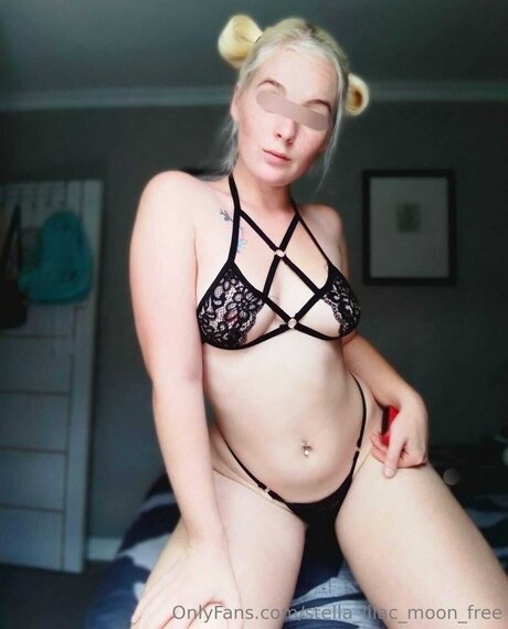 Stella Lilac Moon Free model pretty pics