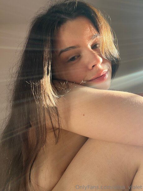Alisa Violet nude star image