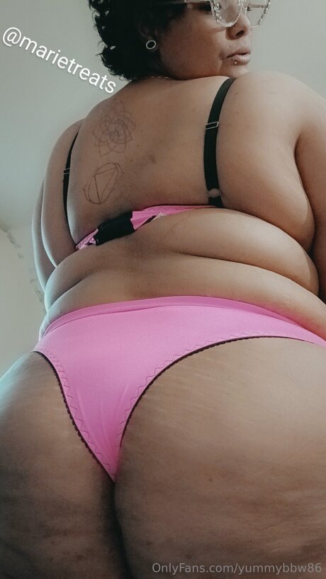 Yummybbw86 model free pics