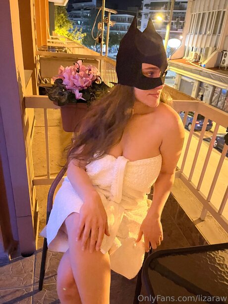 Lizaraw pornstar picture