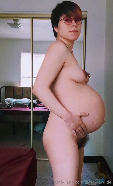 Sunnylewilde nude actress pictures