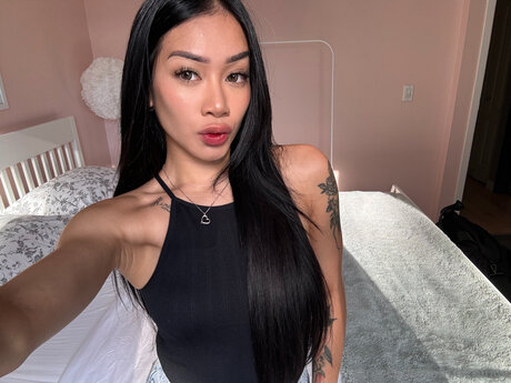 Aznlucy top profile image