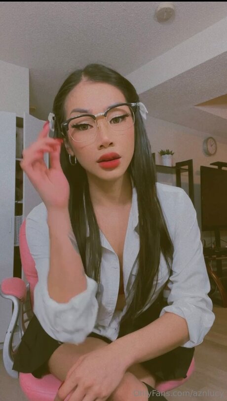 Aznlucy pornstar exclusive images