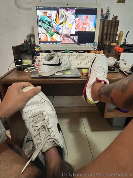 Sneakerboymx sex actress image