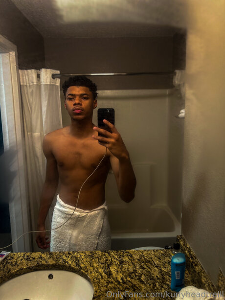 Kurlyheadtrelll star sex pictures