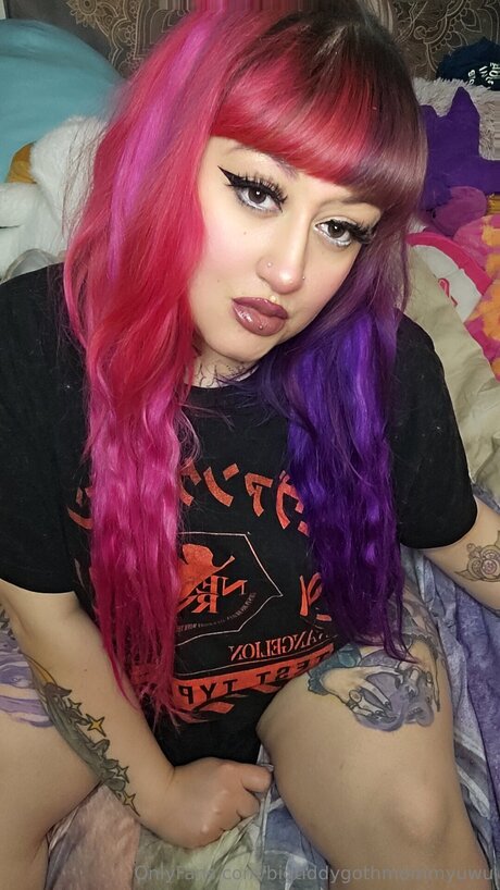 Bigtiddygothmommyuwu model best pics