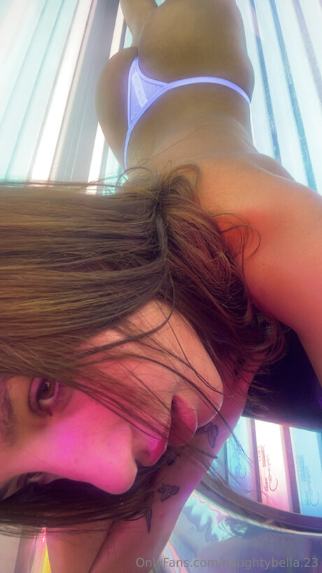 Naughtybella 23 model xxx pics
