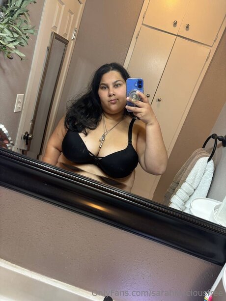 Sarahlusciousfree top profile image