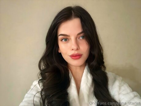 Anna Starlet beautiful pornstar image
