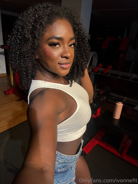 Ivonnefit sexy pornstar photos