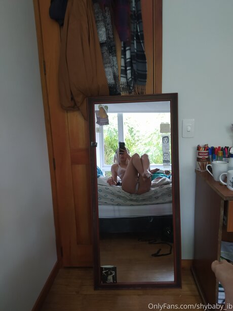 Shybaby Ib perfect pornstar pic