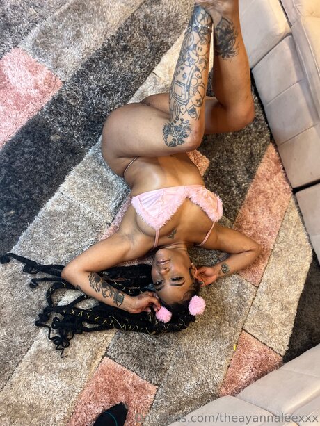 Theayannaleexxx pornstar pic