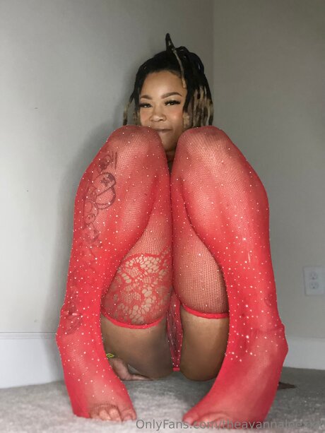 Theayannaleexxx nude star pics