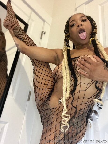 Theayannaleexxx top pornstar photo