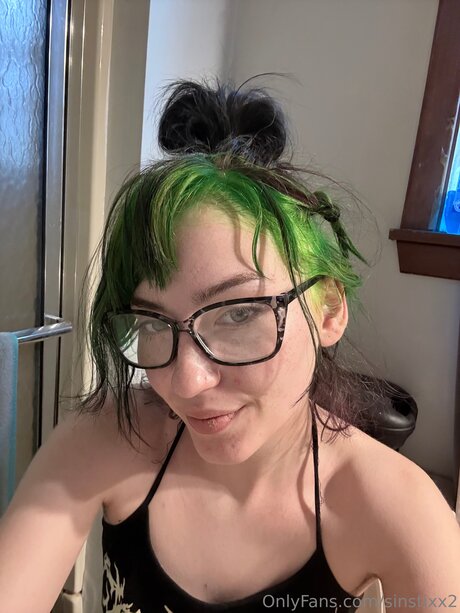 Sinstixx2 model nude pics