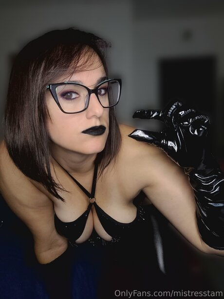Mistresstam star hot pic