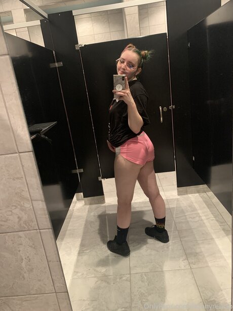Dropofhoney nudes actress pic