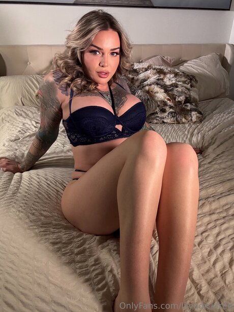 gloryhole onlyfans art porn pictures