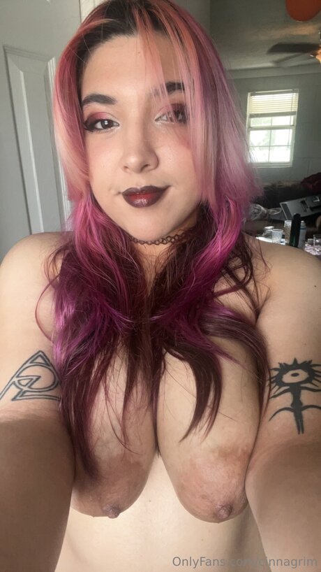 Cinnagrim free star photo
