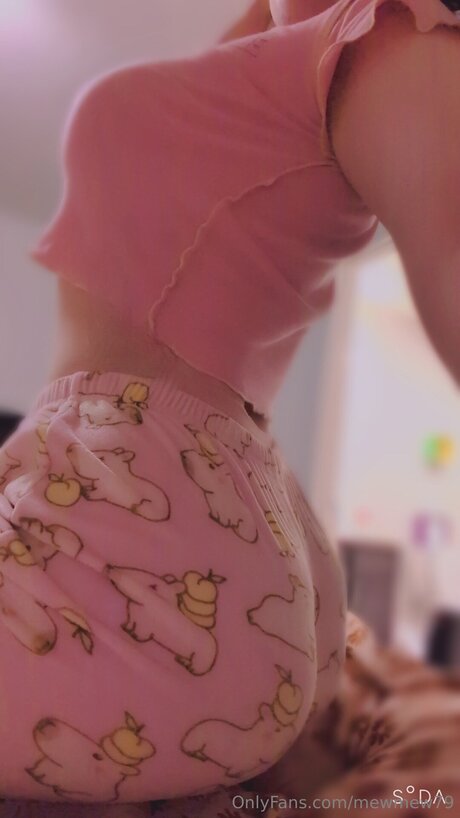 Mewmew79 best actress pic