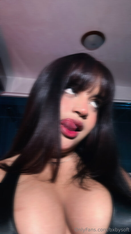 Sophiapotter model pornographic image