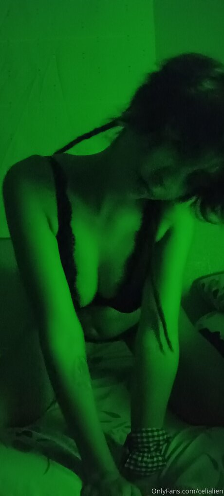 Perverted Aliens sexy star pictures