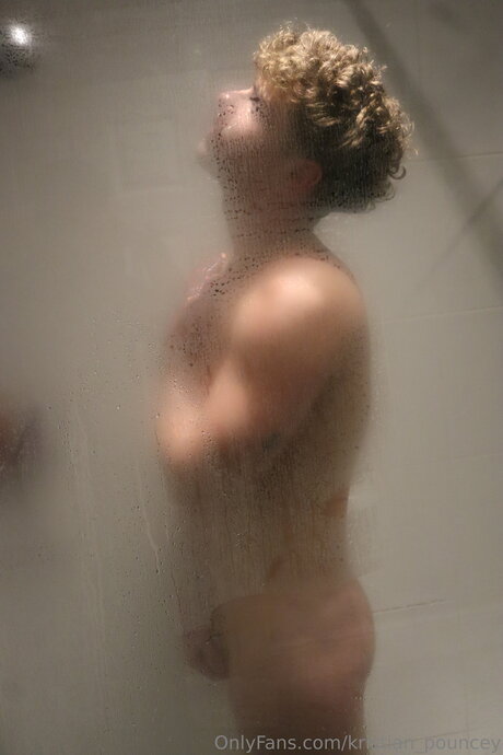 Kristian Pouncey model nice galleries