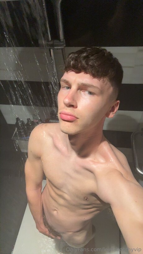 Lewisboothyvip profile image