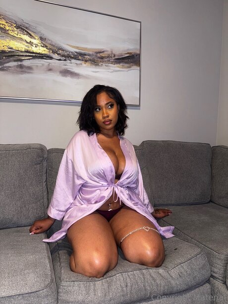Misskaelynmarievip nudes model photos