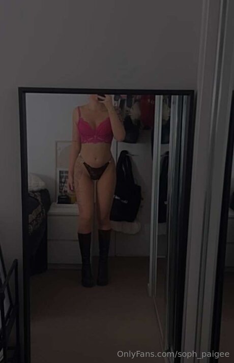 Soph Paigee pornstar adult pic