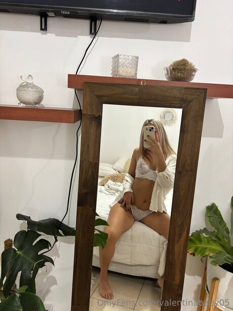 Valentinababy05 model xxx galleries
