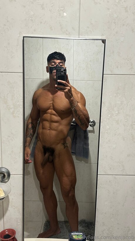 Kenjacob model adult pics