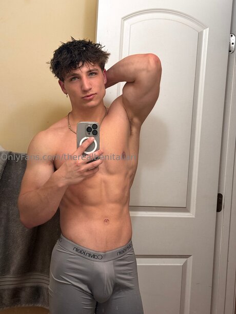 Therealbenitalian profile image