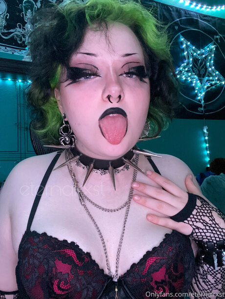 Eternalrxst sexy pornstar img