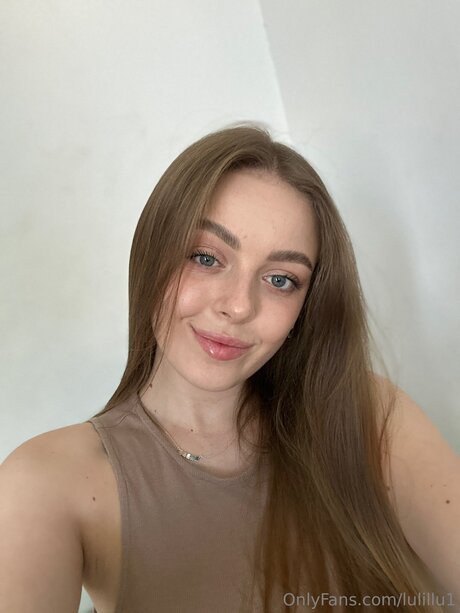 Sophiebloomsfree naked actress image