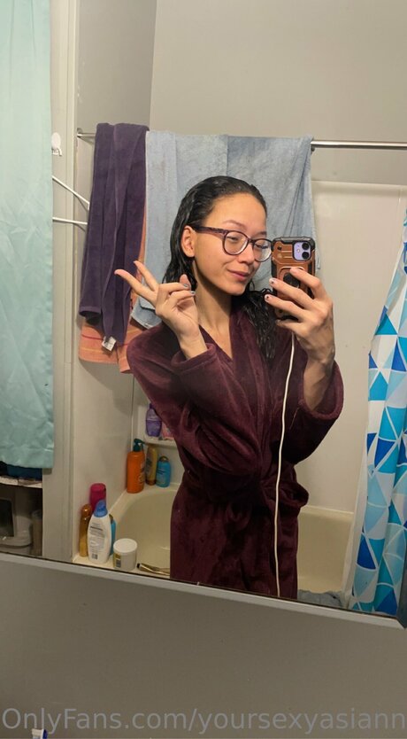 Yoursexyasiannextdoor pornstar exclusive pictures