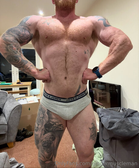 Gingermuscleman model nude pic