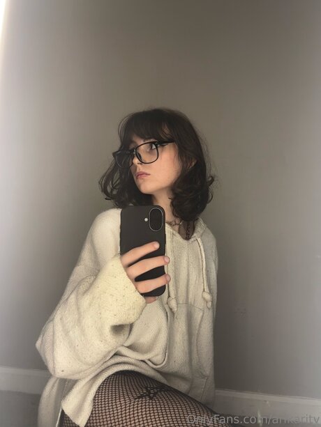 dripping pussy onlyfans sexy pic
