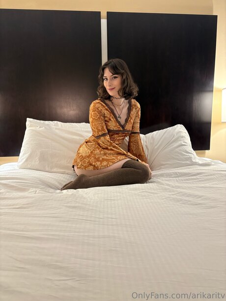 Arikaritv beautiful model archive