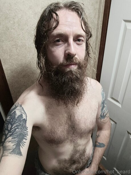 Hot Beard model pretty pics