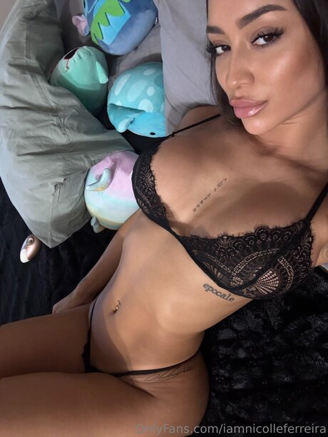 Iamnicolleferreira erotic pornstar photo