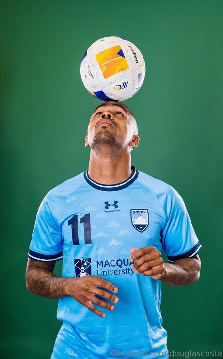 Douglascosta free star pics