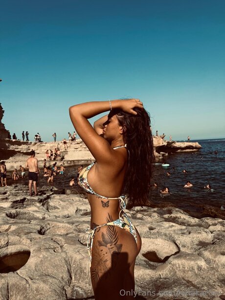 Jenniferluxe hot actress pic