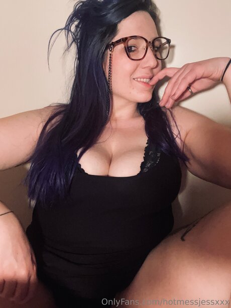 Hotmessjessxxx beautiful pornstar pic